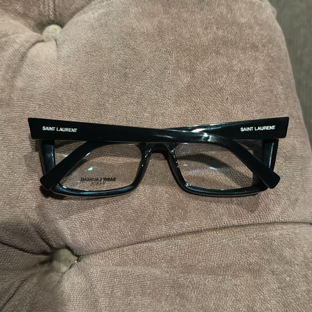 Saint Laurent glasses - Picture 2 of 5